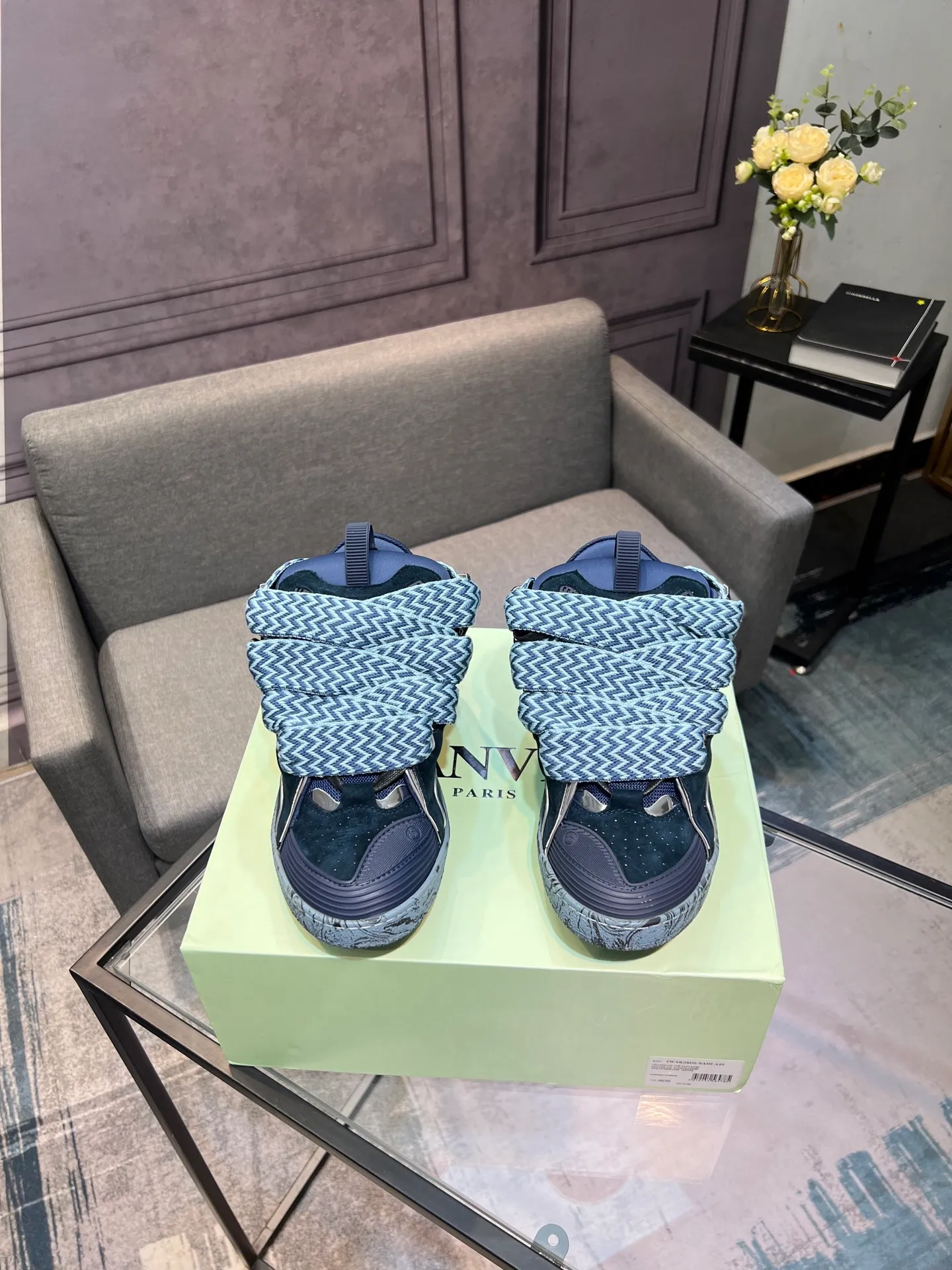 Men's men's shoes💰780 [LANVIN] Latest lace-up fashionable casual sneakers for couples High-quality CLAY couple series‼ ️ The latest trendy products of the season 🌈Many bloggers have planted grass and purchased the original open-mold customization. The upper and outsole are sewn with mark threads without edge sealing. Multiple material splicing combination design. Very versatile for fashionable and casual wear. Comfortable on the feet. Recommended for self-retention (upper cowhide + cow suede + breathable mesh) inner foot pad cowhide exclusive original open-mold clear logo rubber outsole ⚠️36-44 yards (45 custom-made)